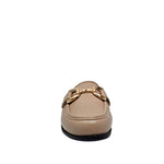 Mules loafers Kamila para mujer color taupe